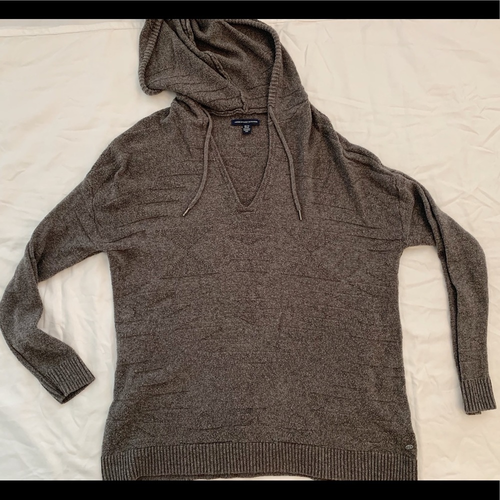 American eagle sweater/sweatshirt!